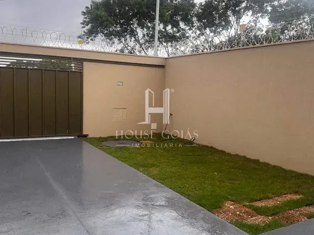 Casa com 200m² 3 quartos e 3 banheiros, à venda, no bairro Mansões Paraíso em Aparecida de Goiânia