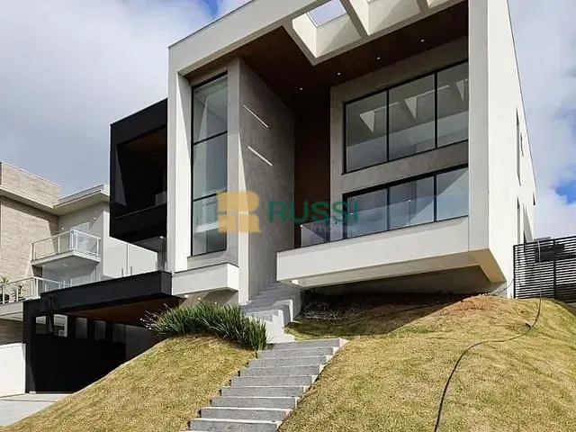 Casa com 900m² 4 quartos e 6 banheiros, à venda, no bairro Urbanova em São José dos Campos
