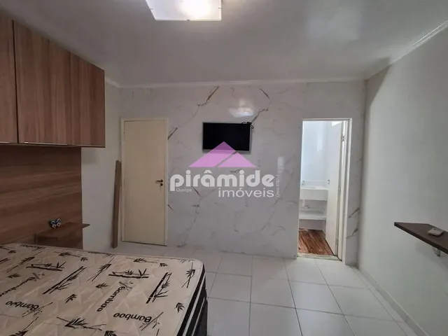 Casa com 406m² 4 quartos e 3 banheiros, à venda, no bairro Massaguaçu em Caraguatatuba