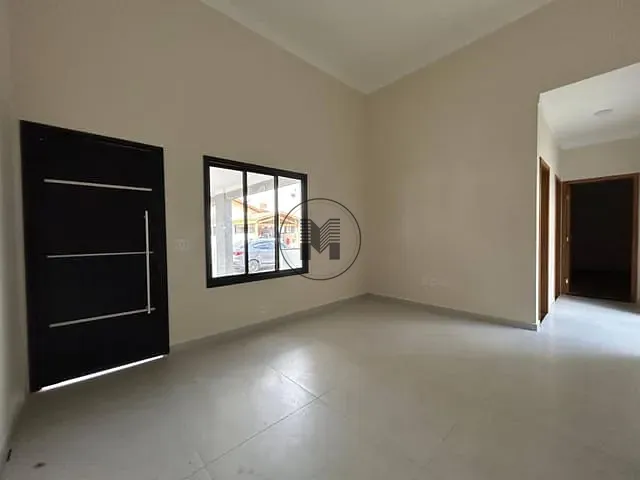 Casa 2 quartos e 2 banheiros, à venda, no bairro Vila dos Comerciários 2 em Taubaté