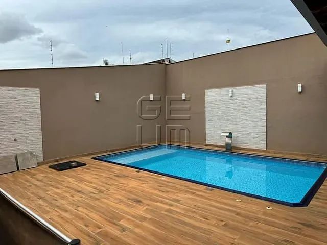 Casa com 543m² 3 quartos e 3 banheiros, à venda, no bairro Jardim Shangri-la A em Londrina