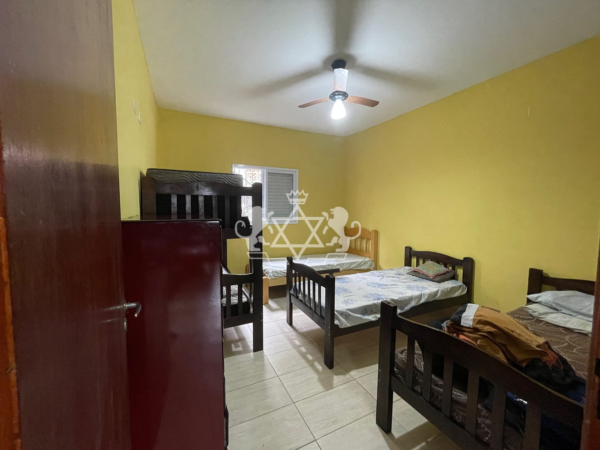Casa à venda com 2 quartos, 90m² - Foto 13