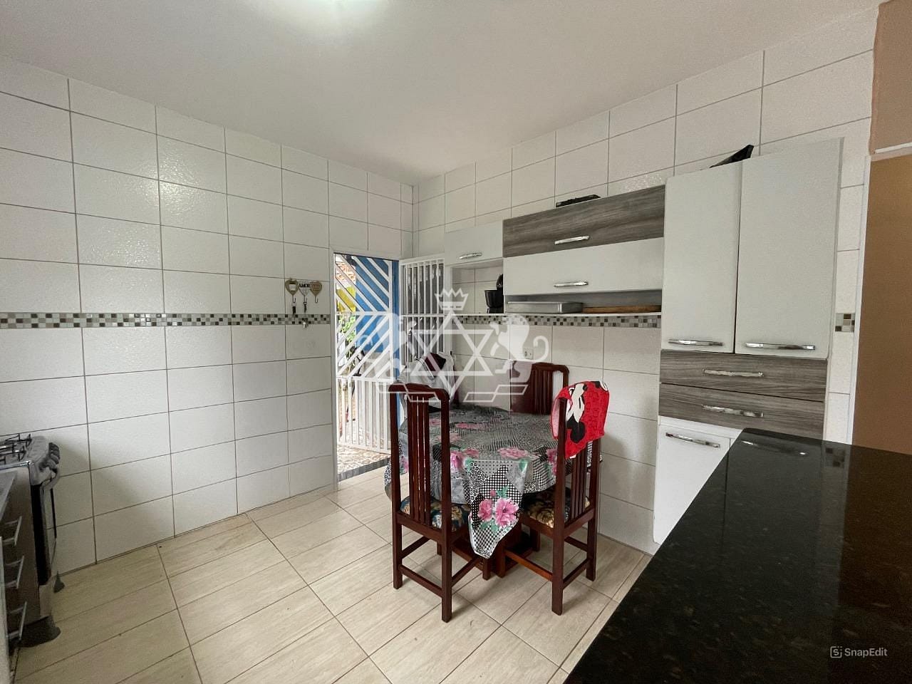 Casa à venda com 2 quartos, 90m² - Foto 6