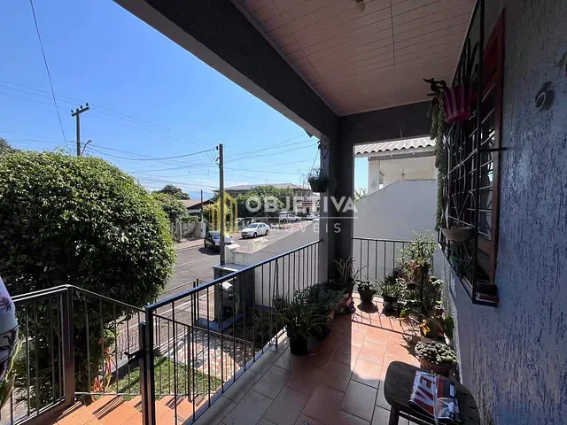 Casa com 300m² 3 quartos e 3 banheiros, à venda, no bairro 571 em Ivoti