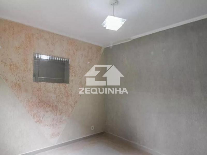 Casa para alugar com 2 quartos, 60m² - Foto 5