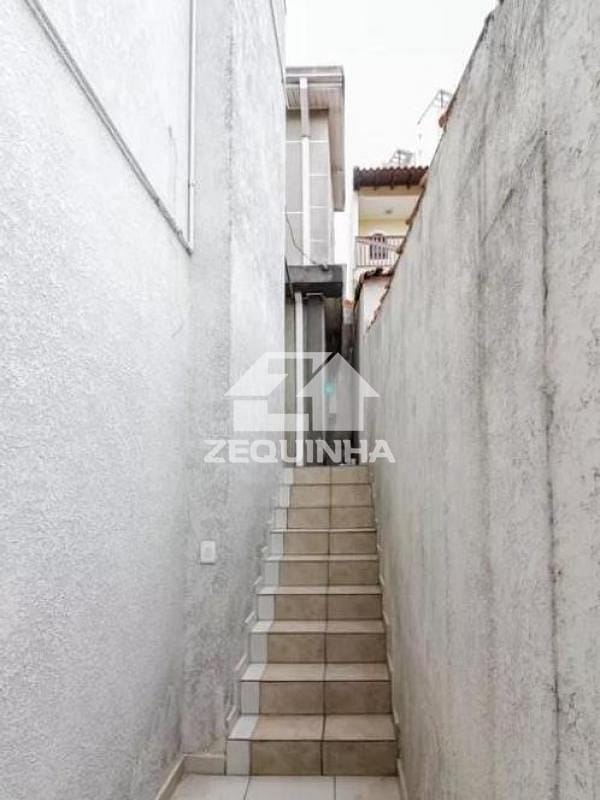 Casa para alugar com 2 quartos, 60m² - Foto 3