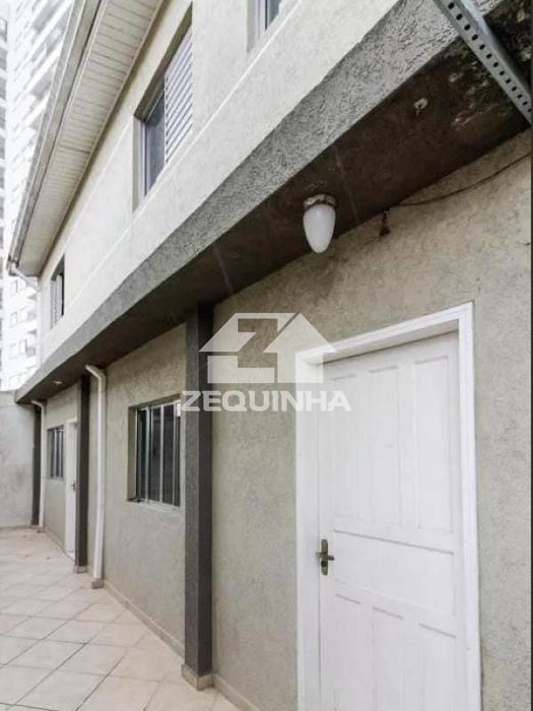 Casa para alugar com 2 quartos, 60m² - Foto 4