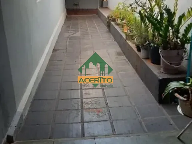Casa com 300m² 3 quartos e 3 banheiros, à venda, no bairro Icaray em Araçatuba