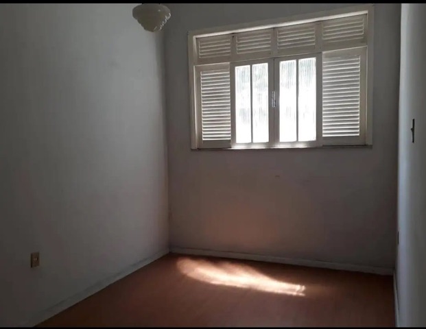 Casa com 250m² 4 quartos e 3 banheiros, à venda, no bairro Centro em Campos dos Goytacazes