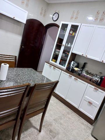 Casa com 288m² 3 quartos e 2 banheiros, à venda, no bairro Crispim em Pindamonhangaba