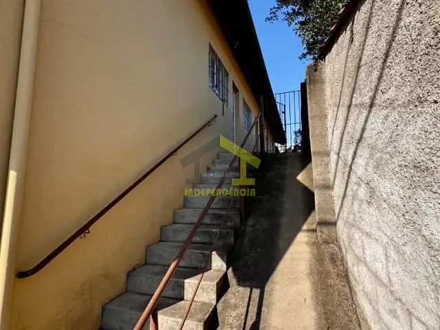 Casa com 125m² 3 quartos e 2 banheiros, à venda, no bairro Vila Santa Terezinha em Itatiba