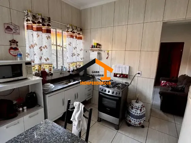 Casa com 125m² 3 quartos e 2 banheiros, à venda, no bairro Vila Santa Terezinha em Itatiba