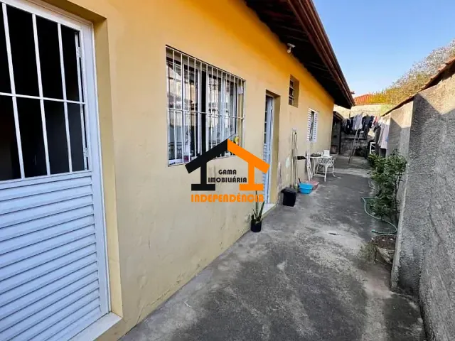 Casa com 125m² 3 quartos e 2 banheiros, à venda, no bairro Vila Santa Terezinha em Itatiba