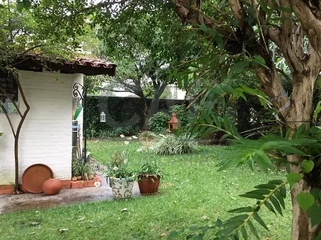 Casa com 2100m² 3 quartos e 2 banheiros, à venda, no bairro Jardim Rezek II em Artur Nogueira