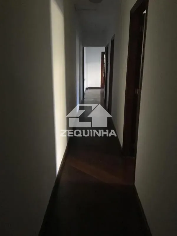 Casa, 3 quartos, 243 m² - Foto 9