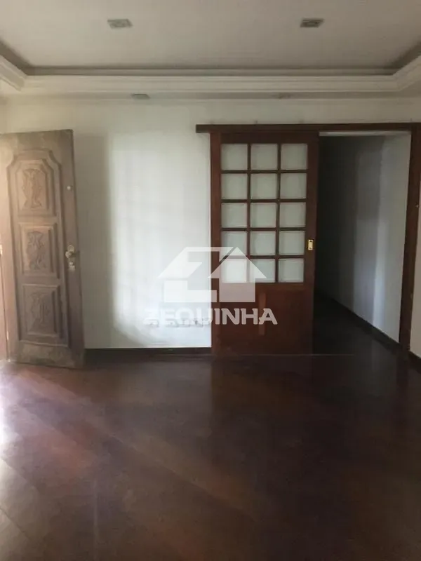 Casa, 3 quartos, 243 m² - Foto 8