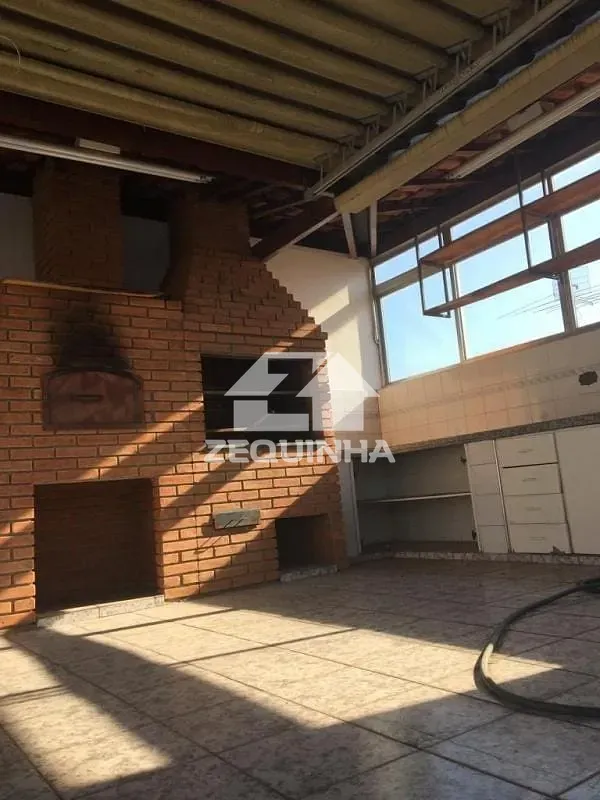 Casa, 3 quartos, 243 m² - Foto 21