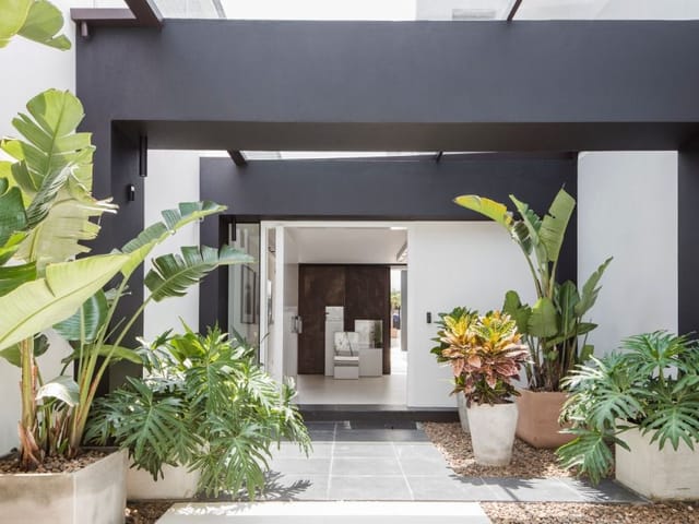 Casa com 765m² 3 quartos e 3 banheiros, à venda, no bairro Jardim Paulista em São Paulo