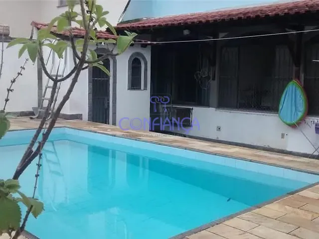Casa com 225m² 3 quartos e 1 banheiro, à venda, no bairro Campo Grande em Rio de Janeiro