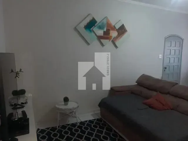 Casa 4 quartos e 2 banheiros, à venda, no bairro Vila Rio Branco em Jundiaí