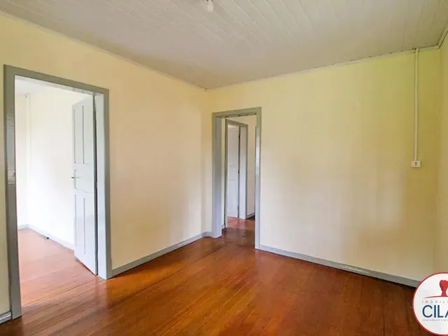 Casa para alugar, no bairro Ferraria em Campo Largo