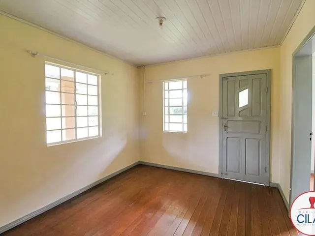Casa para alugar, no bairro Ferraria em Campo Largo