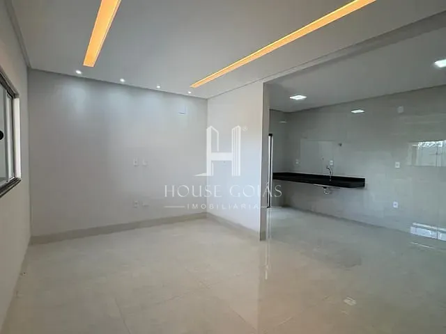 Casa com 208m² 3 quartos e 2 banheiros, à venda, no bairro Cardoso em Aparecida de Goiânia