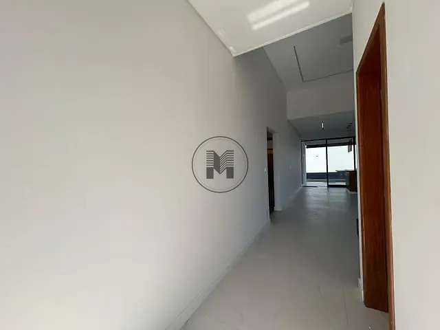 Casa 3 quartos e 4 banheiros, à venda, no bairro Loteamento Residencial Fazenda Casa Grande em Taubaté