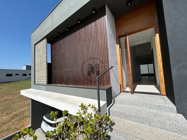 Casa 3 quartos e 4 banheiros, à venda, no bairro Loteamento Residencial Fazenda Casa Grande em Taubaté