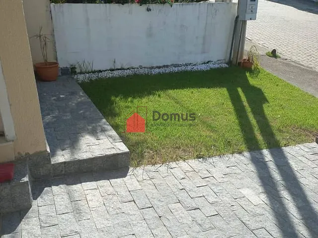 Casa 3 quartos e 3 banheiros, à venda, no bairro Jardim Cristina em Pindamonhangaba