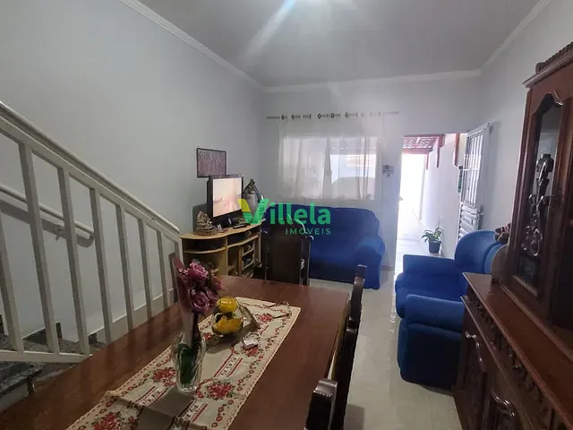 Casa 2 quartos e 1 banheiro, à venda, no bairro Jardim Patrícia em Itaquaquecetuba