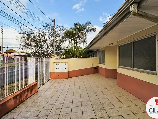 Casa 1 quarto e 1 banheiro, para alugar, no bairro Santa Quitéria em Curitiba