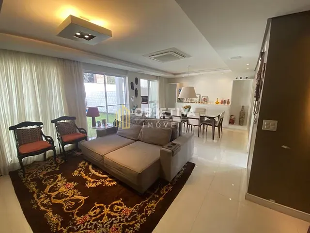 Casa 3 quartos e 5 banheiros, à venda, no bairro Lomba do Pinheiro em Porto Alegre