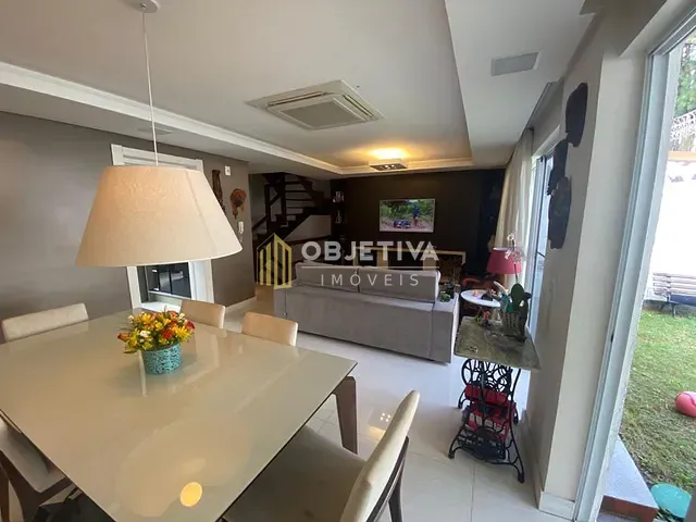 Casa 3 quartos e 5 banheiros, à venda, no bairro Lomba do Pinheiro em Porto Alegre
