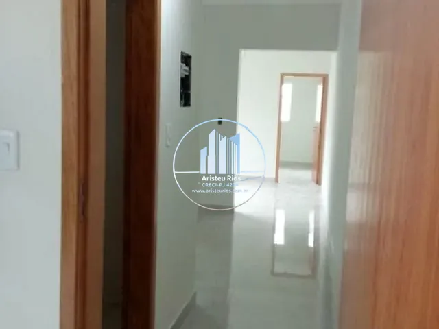 Casa com 100m² 2 quartos e 1 banheiro, à venda, no bairro Parque Real em Pouso Alegre