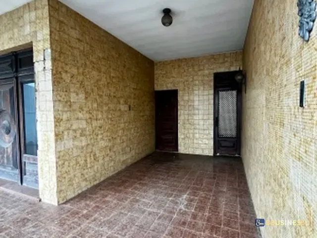Casa com 632m² 5 quartos e 4 banheiros, à venda, no bairro Centro em Campos dos Goytacazes