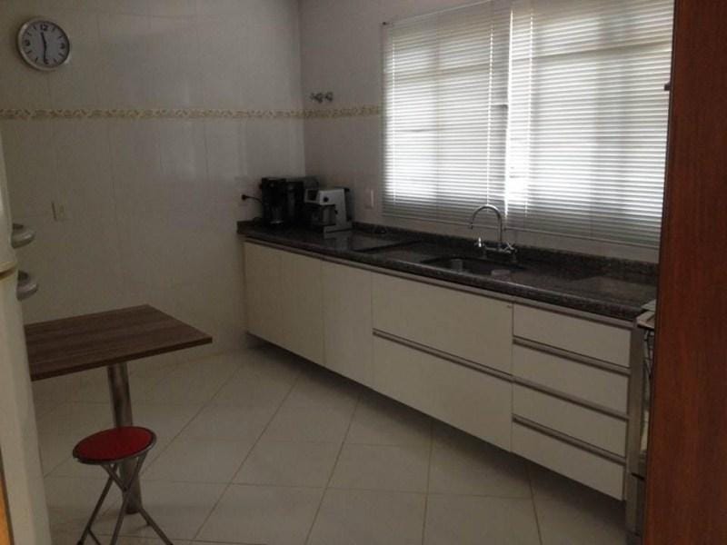 Casa, 3 quartos, 300 m² - Foto 3