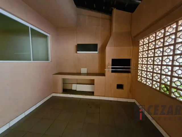 Casa com 127m² 3 quartos e 1 banheiro, para alugar, no bairro Bairro Alto em Curitiba