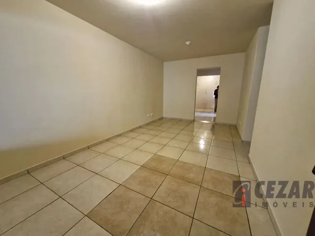Casa com 127m² 3 quartos e 1 banheiro, para alugar, no bairro Bairro Alto em Curitiba