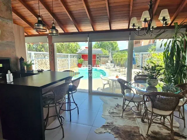 Casa com 164m² 3 quartos e 2 banheiros, à venda, no bairro Boa Vista em Novo Hamburgo