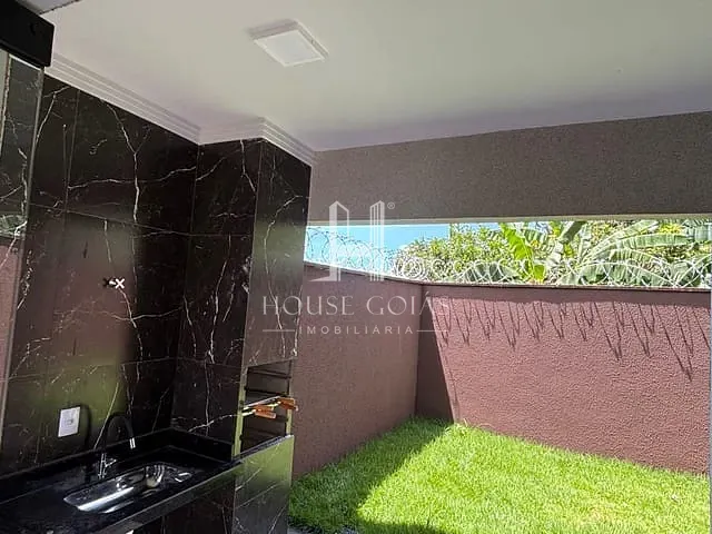 Casa com 185m² 3 quartos e 2 banheiros, à venda, no bairro Jardim Helvécia em Aparecida de Goiânia
