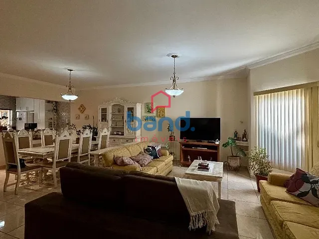 Casa com 300m² 3 quartos e 2 banheiros, à venda, no bairro Jardim Julita em Porto Feliz