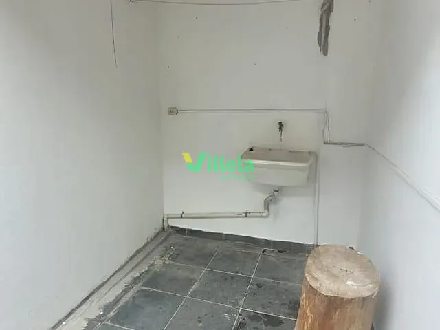 Casa 1 quarto e 1 banheiro, para alugar, no bairro Jardim Nicea em Itaquaquecetuba