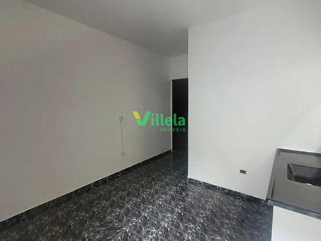 Casa 1 quarto e 1 banheiro, para alugar, no bairro Jardim Nicea em Itaquaquecetuba