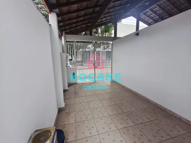 Casa com 50m², para alugar, no bairro Jardim das Indústrias em São José dos Campos