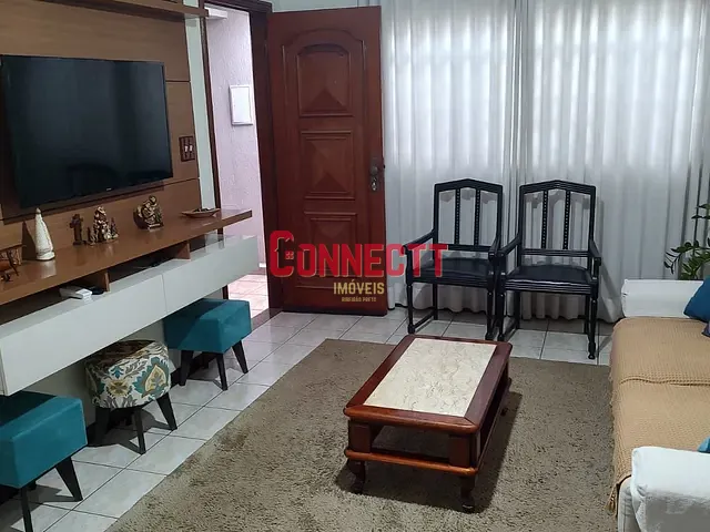 Casa com 200m² 2 quartos e 2 banheiros, à venda, no bairro Jardim Alexandre Balbo em Ribeirão Preto