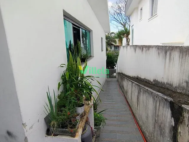 Casa com 412m² 4 quartos e 3 banheiros, à venda, no bairro Jardim Fazenda Rincão em Arujá