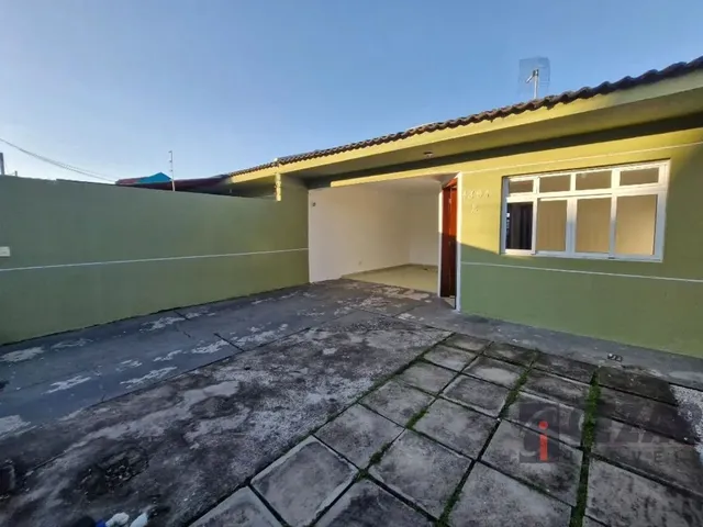 Casa 2 quartos e 1 banheiro, para alugar, no bairro Bairro Alto em Curitiba
