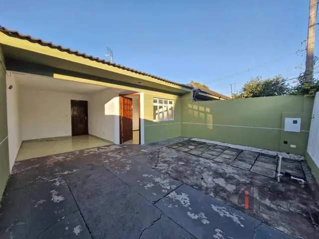 Casa 2 quartos e 1 banheiro, para alugar, no bairro Bairro Alto em Curitiba