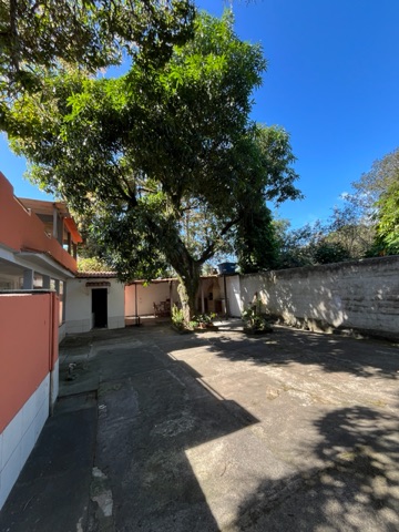 Casa 5 quartos e 4 banheiros, à venda, no bairro Novo Cavaleiro em Macaé